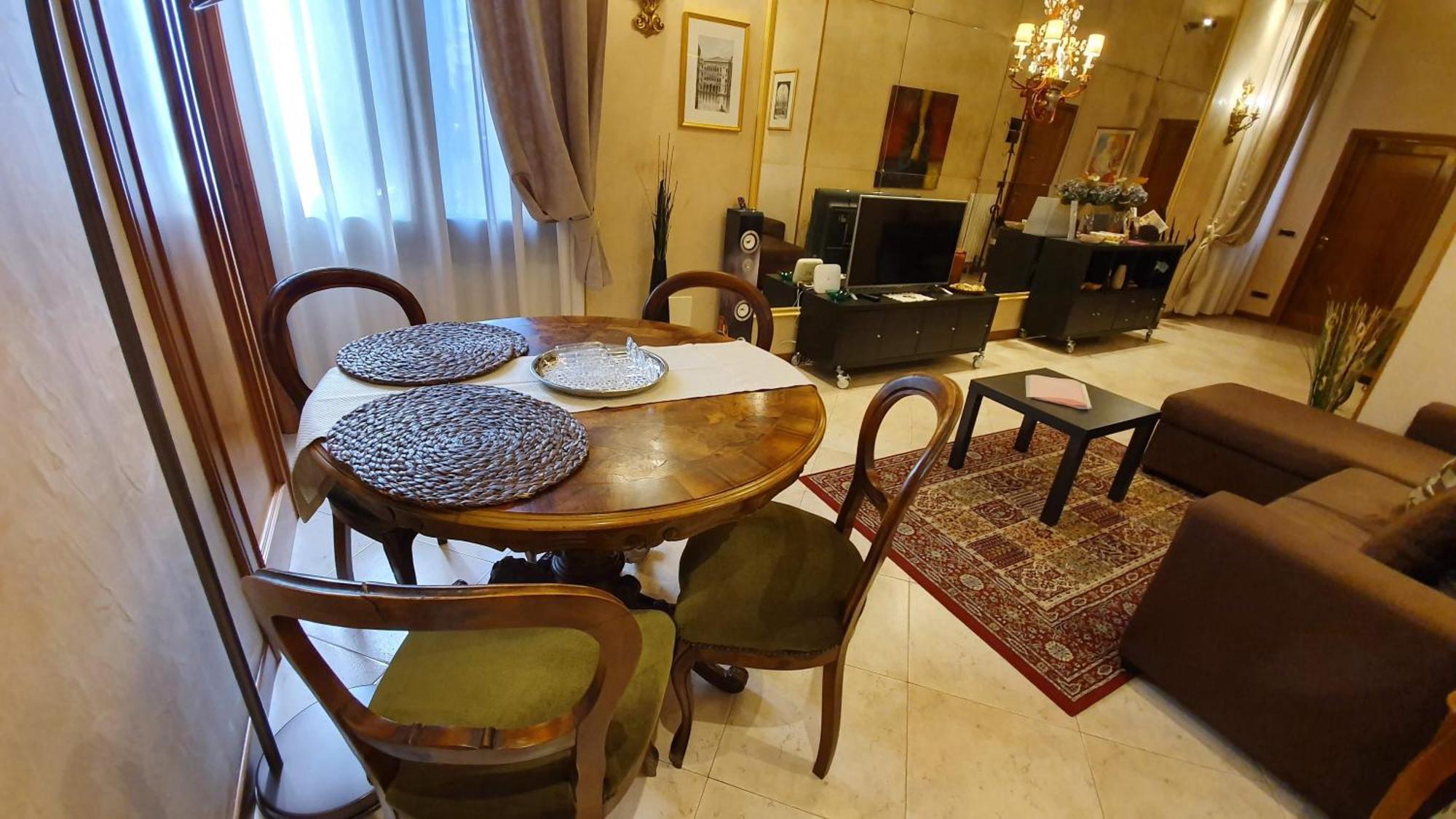 Residenza Ca' Brighella Apartment Venesia Bagian luar foto